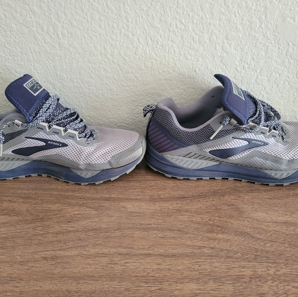 Mens Brooks Cascadia 14